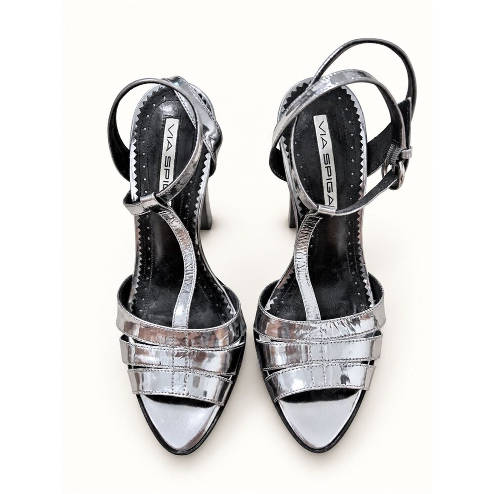 Via Spiga Metallic Silver T-Strap Platform Heels Size 7.5
